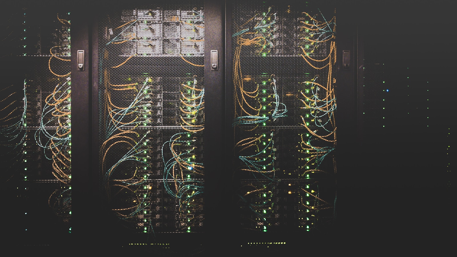 Server infrastructure supporting technical SEO and AI crawlability